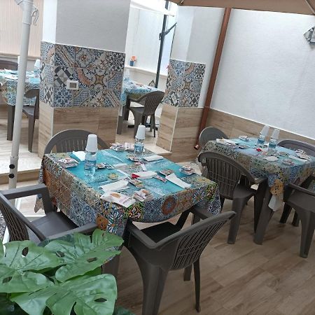 B&B Stella Maris Trapani Centro Luaran gambar