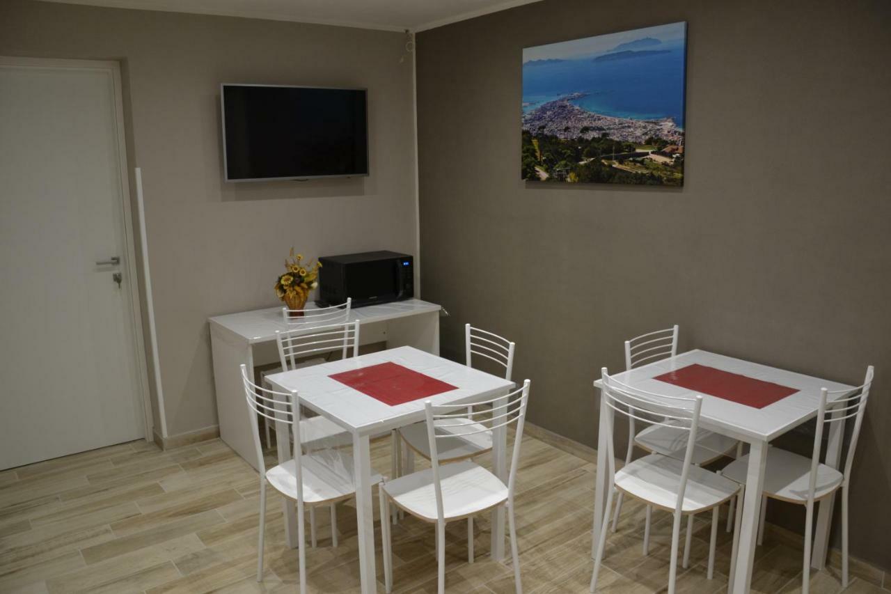 B&B Stella Maris Trapani Centro Luaran gambar
