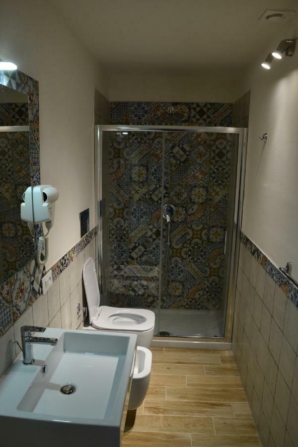 B&B Stella Maris Trapani Centro Luaran gambar