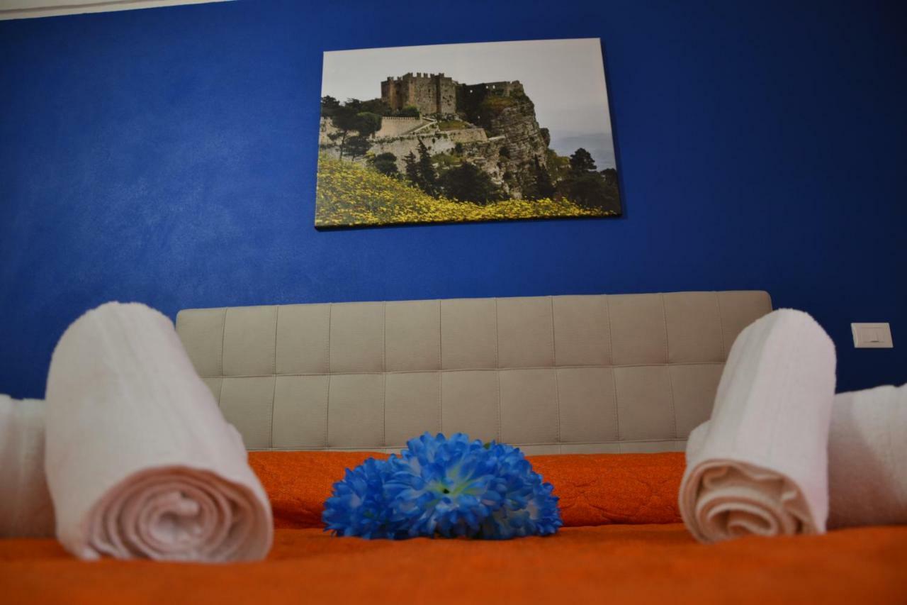 B&B Stella Maris Trapani Centro Luaran gambar